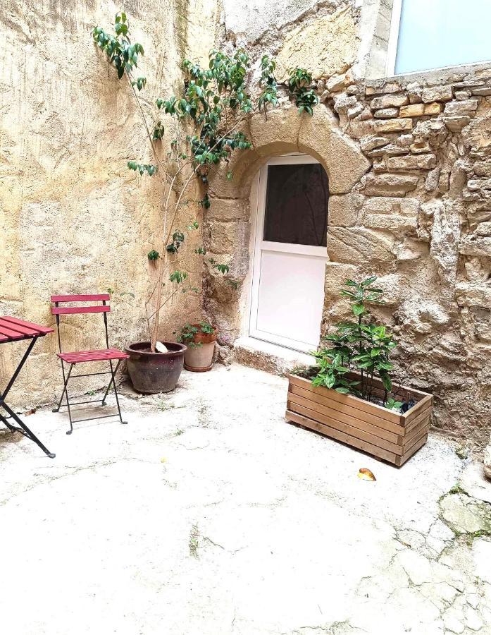Appartement Centre L'Isle Sur La Sorgue Экстерьер фото